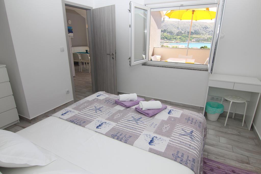 Apartment Villa Franci Pag Town Exteriör bild