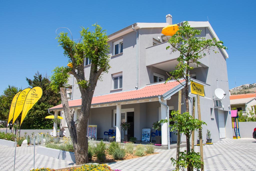 Apartment Villa Franci Pag Town Exteriör bild